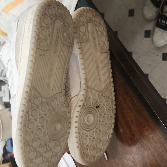 Adidas  ivy park sneakers 👟 💯 leather - Picture 6 of 7